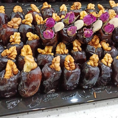 سینی-خرما-مجلسی-گردو-بادام