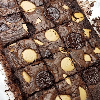 عکس کیک براونی شکلاتی